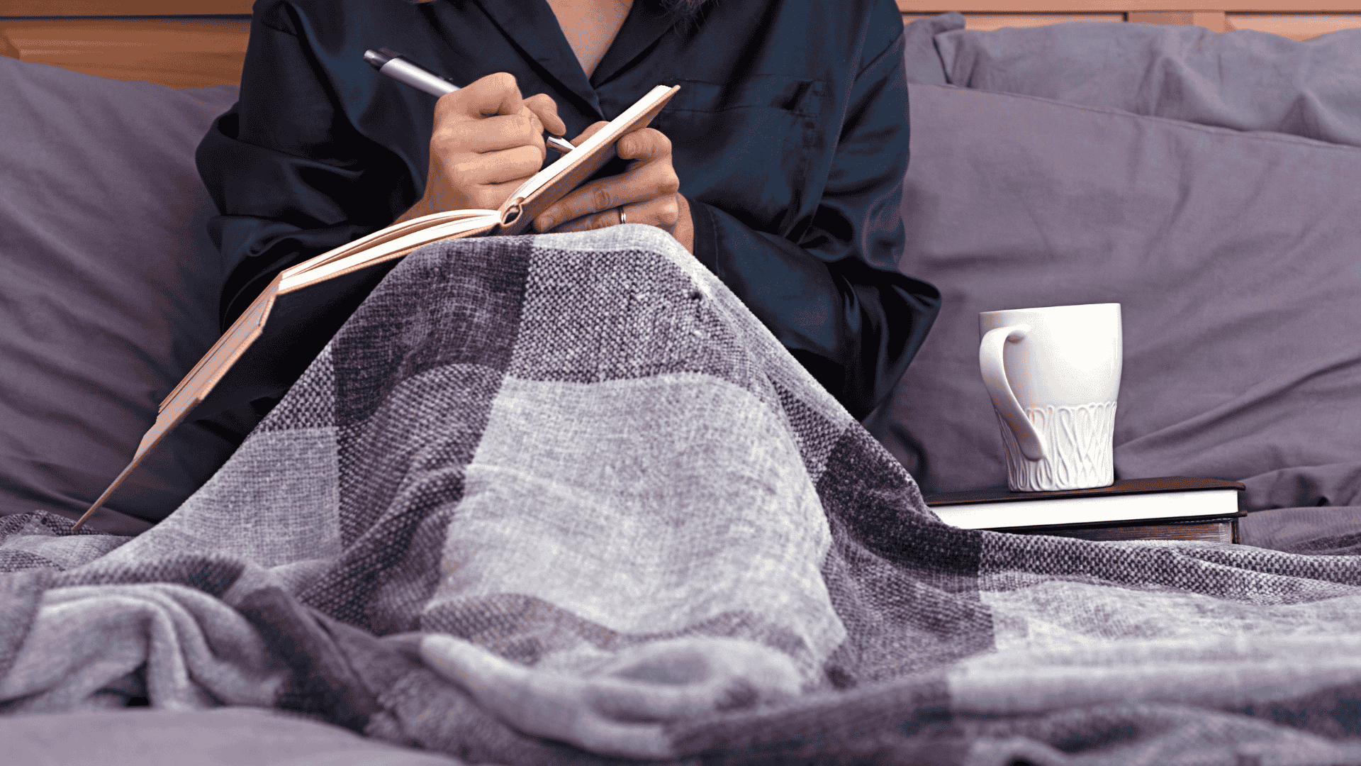 How Journaling Before Bed Can Transform Your Sleep
