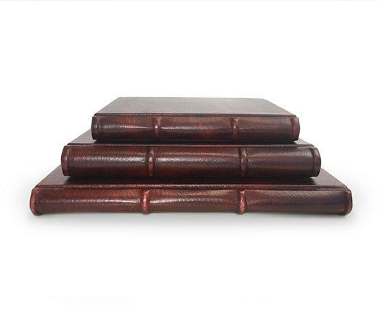 Classic leather journal with lined pages 3