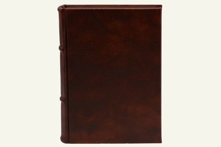 Classic Italian Leather Journal in lined and unlined pages