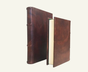 Epica's Leather 2026 Day Planner In Classic Brown